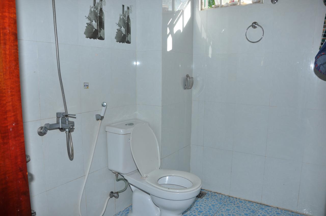 Queen Homestay Hue Zewnętrze zdjęcie