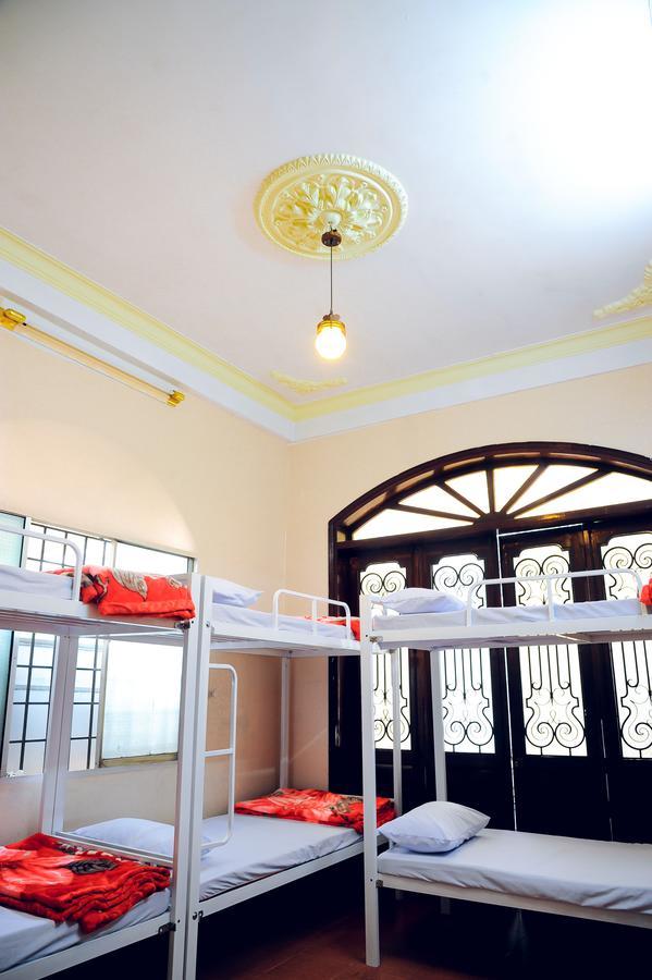Queen Homestay Hue Zewnętrze zdjęcie