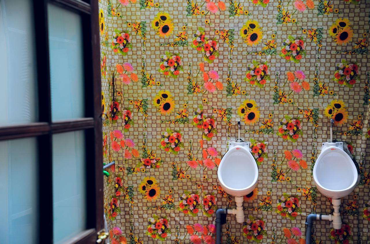 Queen Homestay Hue Zewnętrze zdjęcie