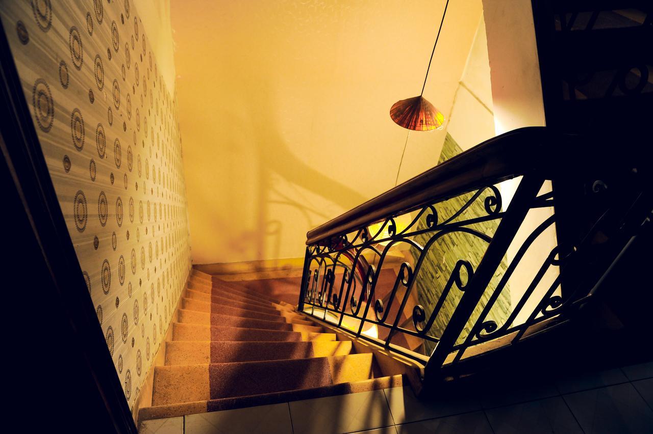 Queen Homestay Hue Zewnętrze zdjęcie