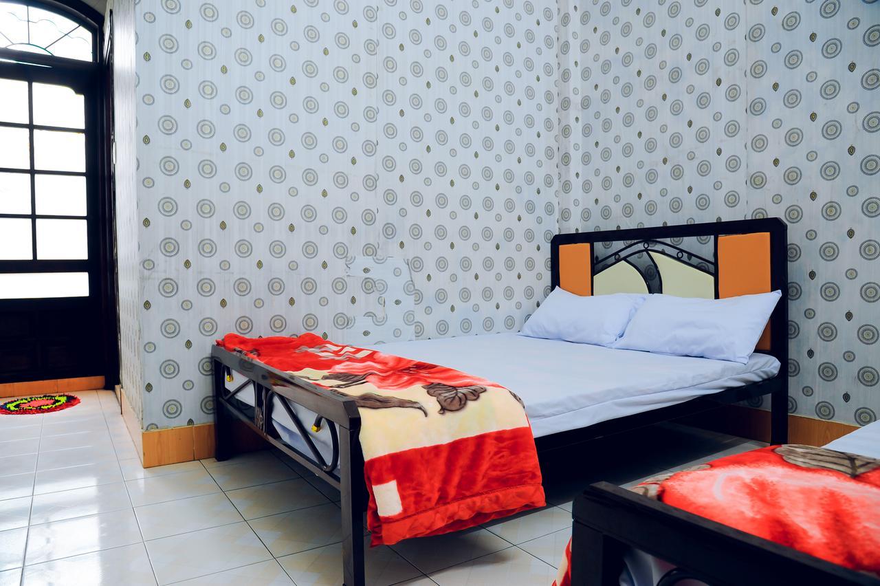 Queen Homestay Hue Zewnętrze zdjęcie